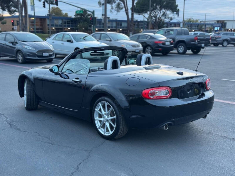 2011 Mazda MX-5 Miata Grand Touring
