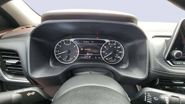 2022 Nissan Rogue SV