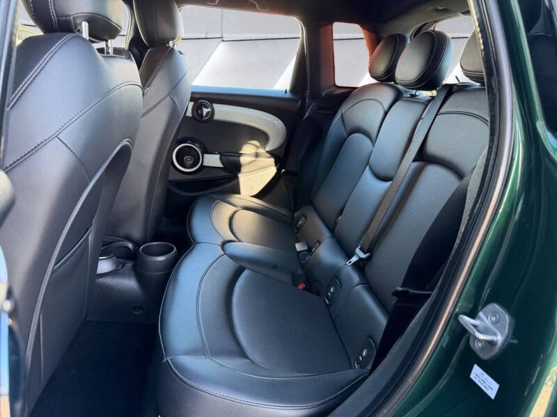 2015 MINI Hardtop 4 Door Cooper S