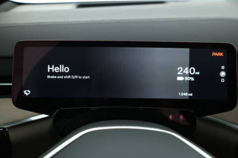 2025 Volvo EX90 Twin Plus 7P