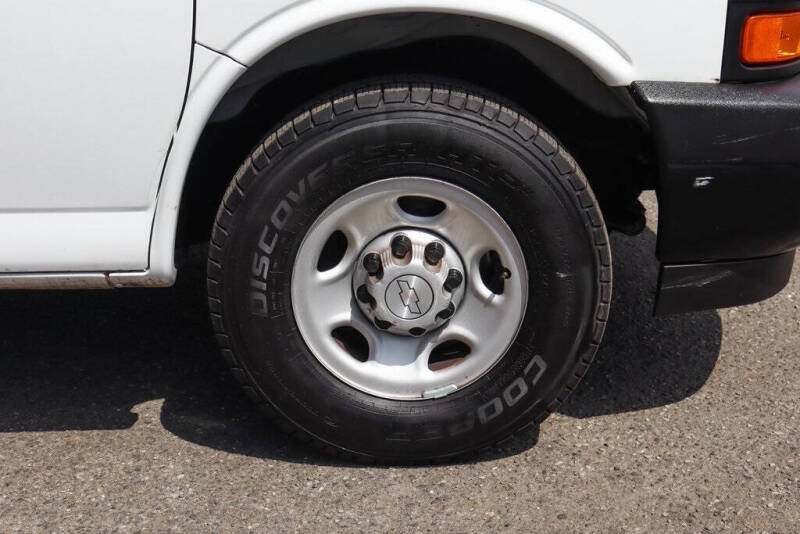 2020 Chevrolet Express 2500