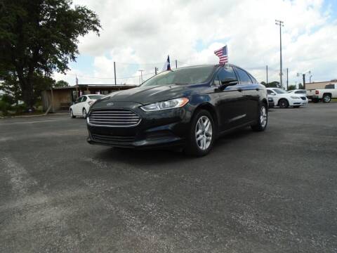 2014 Ford Fusion for sale at American Auto Exchange in Houston TX