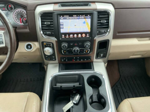 2016 RAM 1500 Laramie