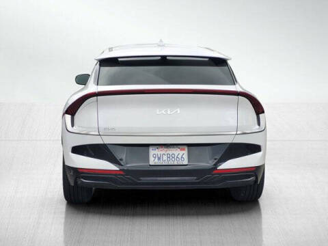 2025 Kia EV6 Wind
