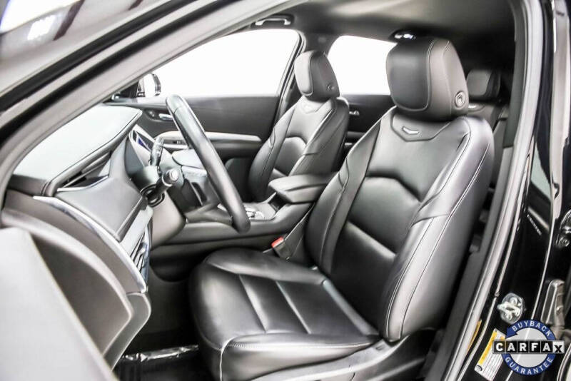 2020 Cadillac XT4 Premium Luxury