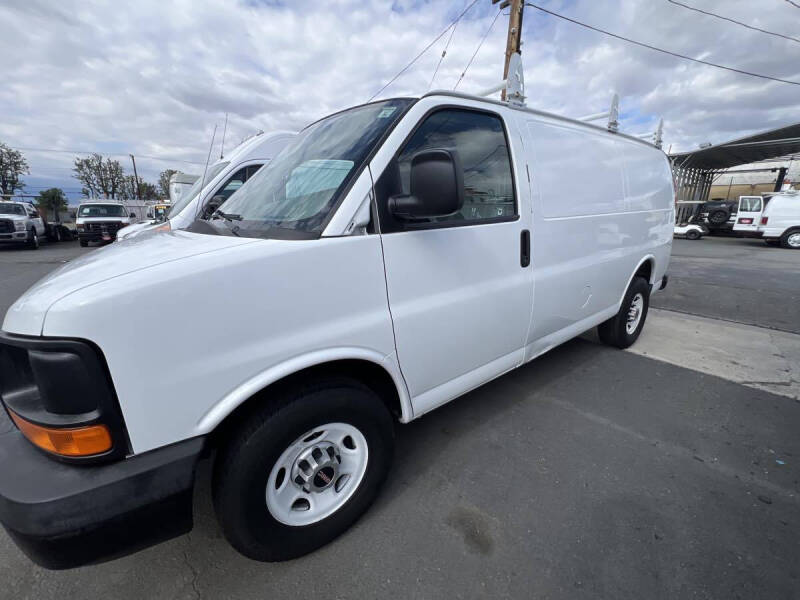 2014 GMC Savana 2500