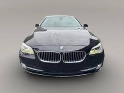 2012 BMW 5 Series 528i