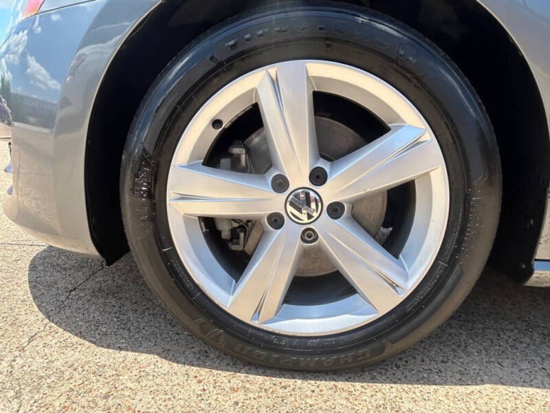 2013 Volkswagen Passat
