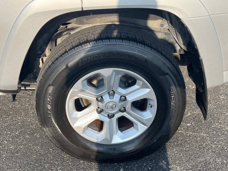 2019 Toyota 4Runner SR5