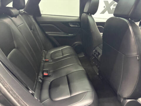 2020 Jaguar F-PACE 25t Premium