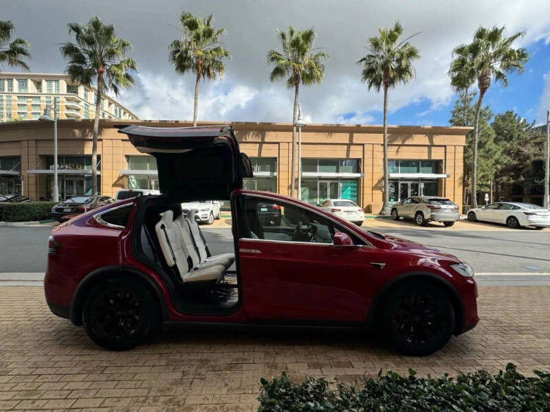 2018 Tesla Model X 75D