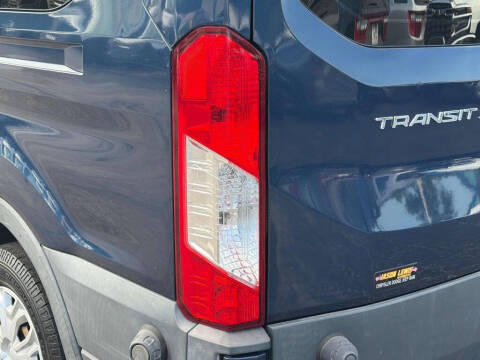 2017 Ford Transit
