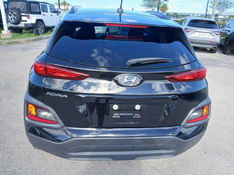 2021 Hyundai Kona SEL