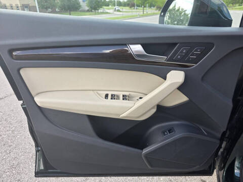 2018 Audi Q5 2.0T quattro Premium Plus