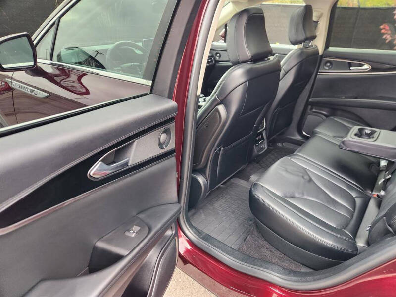 2021 Lincoln Nautilus Reserve