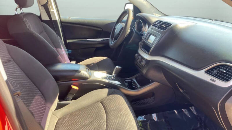 2017 Dodge Journey SE
