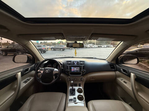 2013 Toyota Highlander Plus