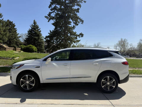2020 Buick Enclave Essence