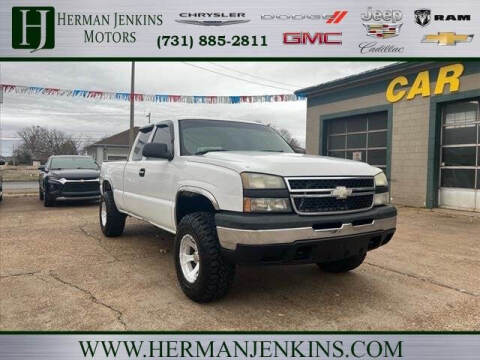 2006 Chevrolet Silverado 1500 for sale at CAR-MART in Union City TN