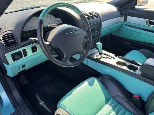 2002 Ford Thunderbird Deluxe