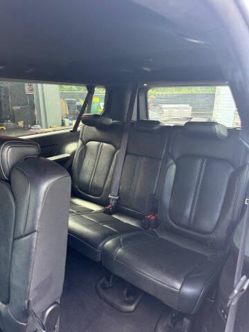 2023 Jeep Wagoneer L Carbide