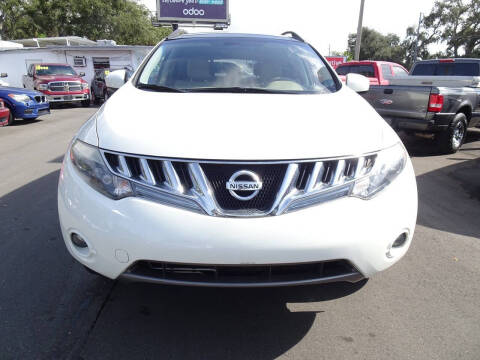2010 Nissan Murano LE