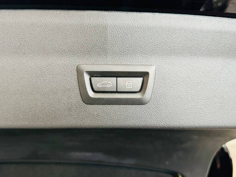 2024 BMW X4 xDrive30i