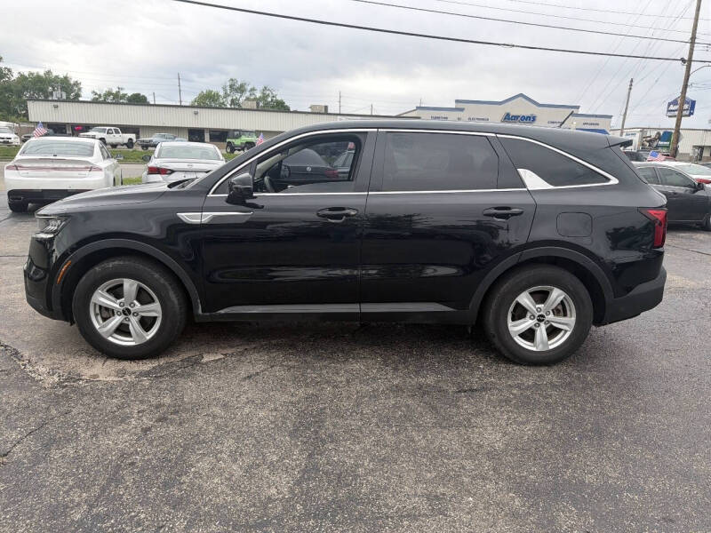 2023 Kia Sorento LX