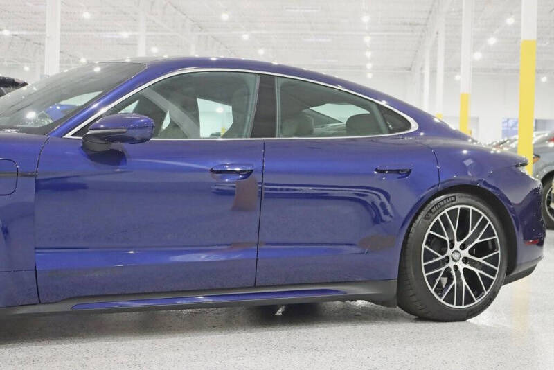 2020 Porsche Taycan Turbo