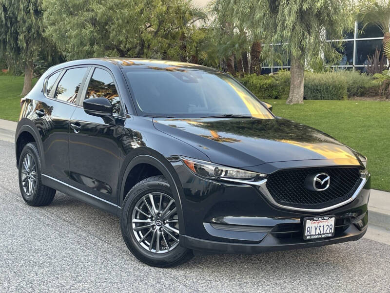 2019 Mazda CX-5 Sport's photo