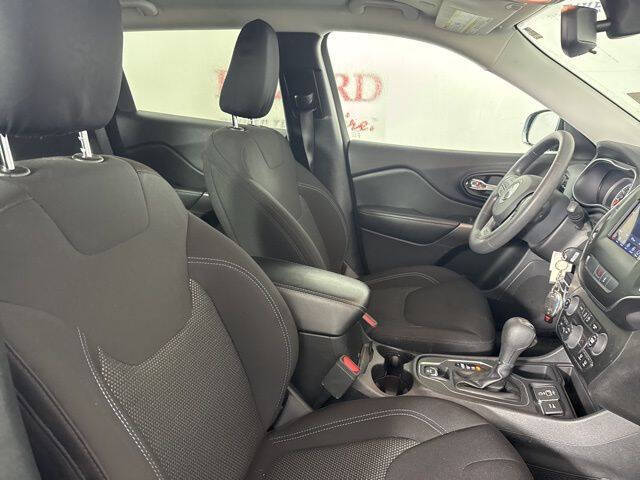 2021 Jeep Cherokee Latitude