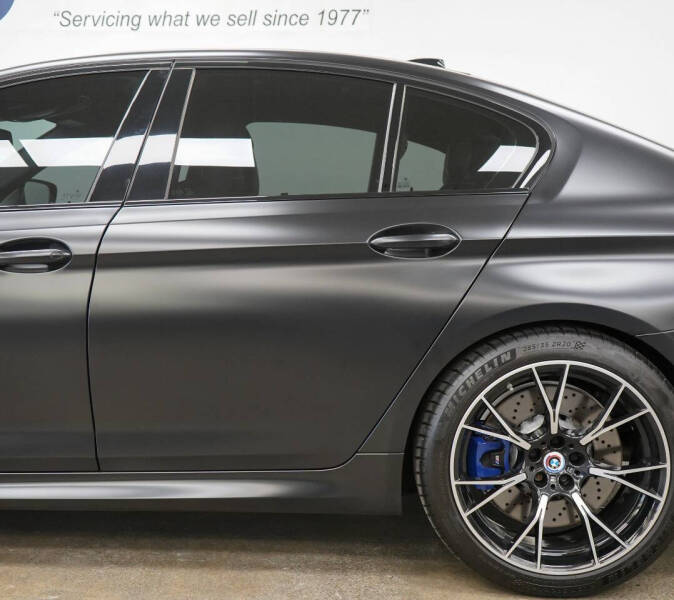 2023 BMW M5