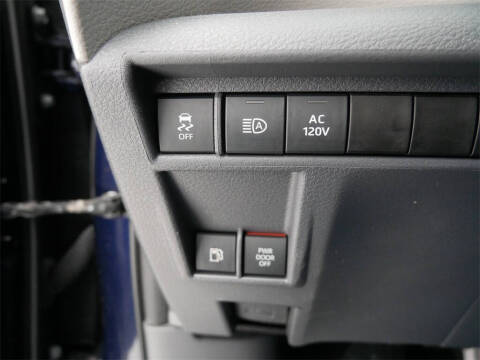 2023 Toyota Sienna XLE 7-Passenger