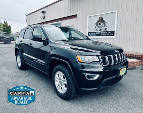 2017 Jeep Grand Cherokee for sale at Inca Auto Sales in Pasco WA