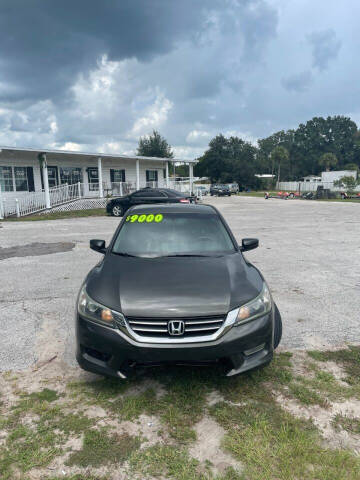 2013 Honda Accord for sale at GOLDEN GATE AUTOMOTIVE,LLC in Zephyrhills FL