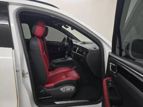 2021 Porsche Macan S