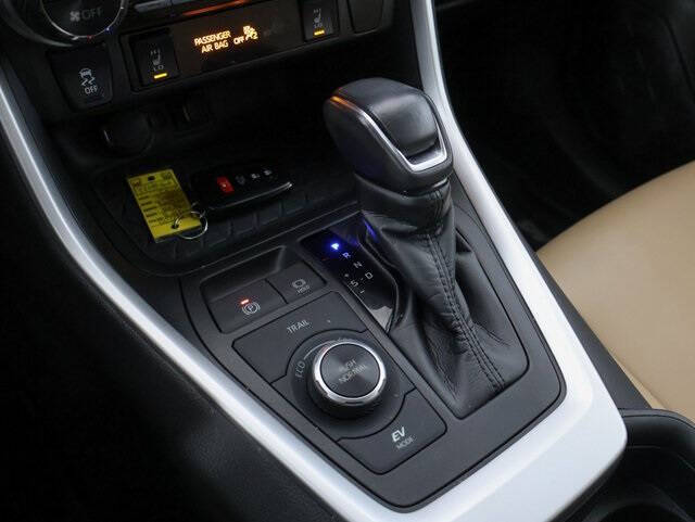 2021 Toyota RAV4 Hybrid XLE Premium