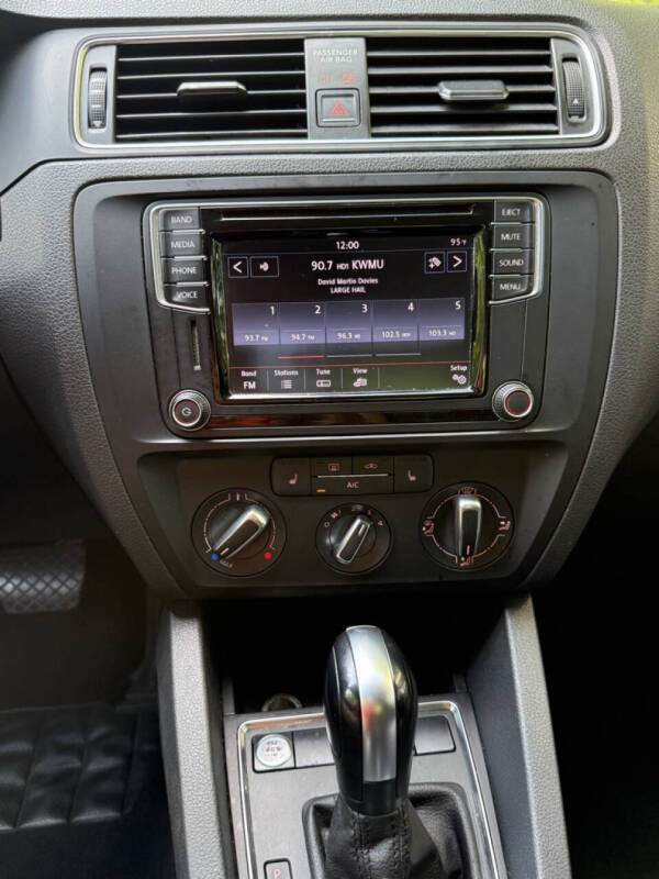 2016 Volkswagen Jetta