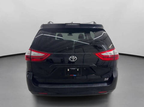 2018 Toyota Sienna
