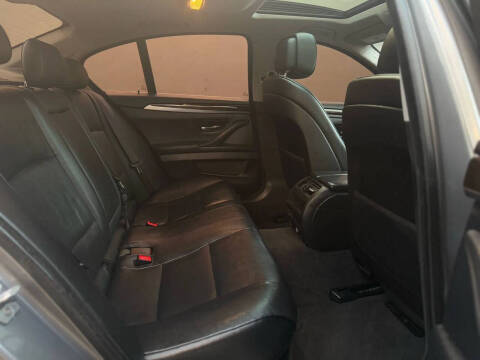 2013 BMW 5 Series 528i xDrive