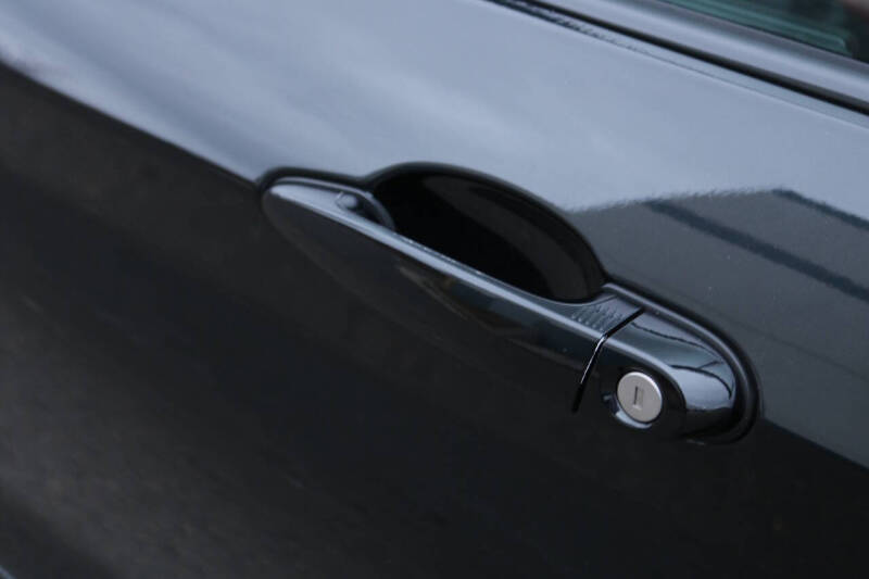 2016 BMW 2 Series M235i