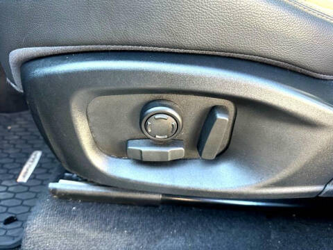 2017 Jaguar F-PACE 35t Prestige