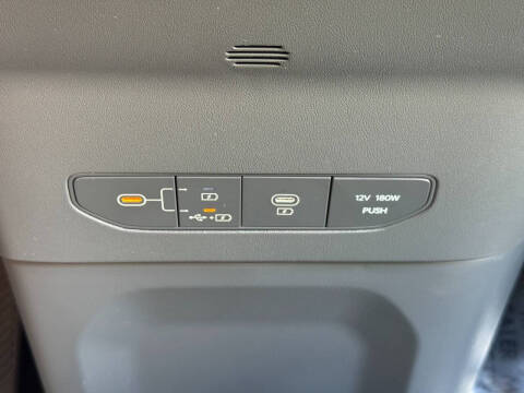 2025 Kia EV9 Wind