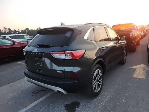2020 Ford Escape SEL