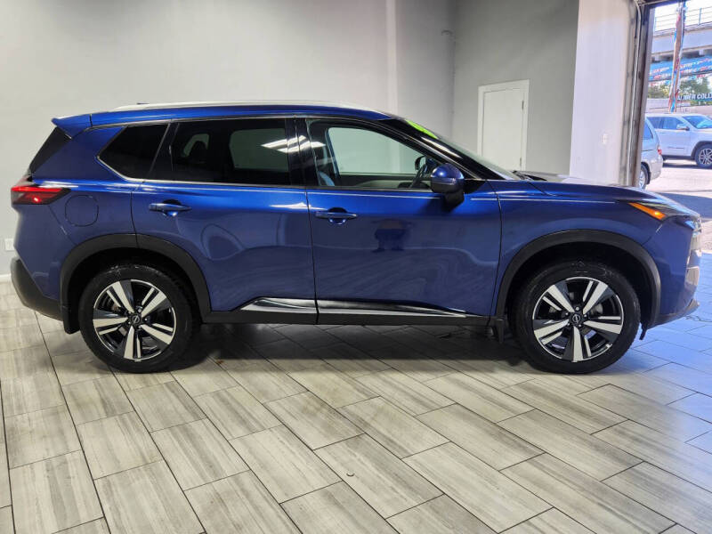 2022 Nissan Rogue SL