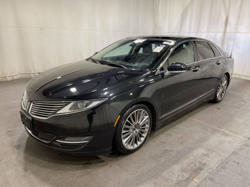 2013 Lincoln MKZ for sale at Landes Family Auto Sales in Attleboro MA