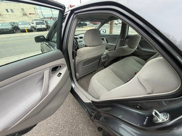 2009 Toyota Camry SE