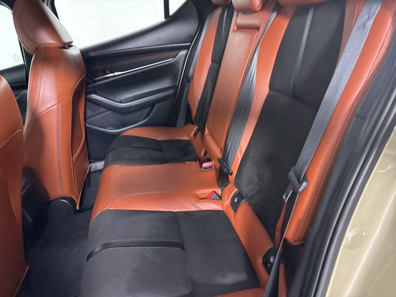 2024 Mazda Mazda3 Hatchback 2.5 Carbon Turbo