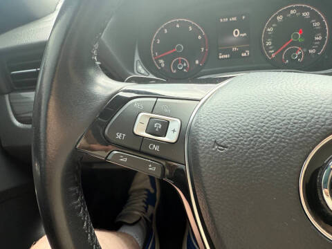 2021 Volkswagen Passat R-Line