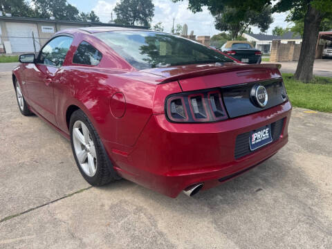 2014 Ford Mustang GT Premium